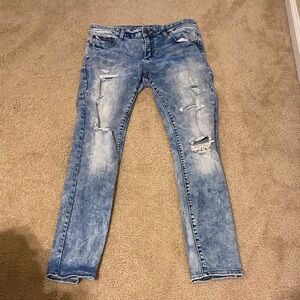 American eagle Distressed Blue Jeans